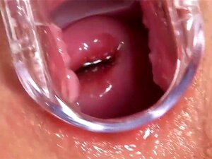 La cachonda czech abre su vagina rosada al máximo. La fantástica
