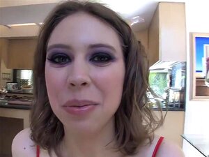 Kristine Andrews - Culos Blancos Goteando Hawt Jizz (CULO GRANDE, Culo