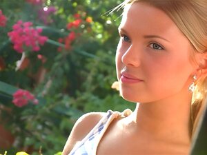 Casting de mujer rubia increíble