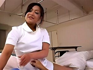 Sumérgete en el mundo sensual del masaje erótico japonés con una