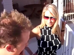 ¡Mira a Emma Starr ganarse un descuento ahora! - Corrida en la boca,