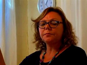 Dominatrix Aprils Fiesta de cumpleaños en galería de películas BDSM