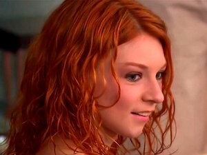 Gran orgía con pelirrojas y rubias con grandes tetas follándose