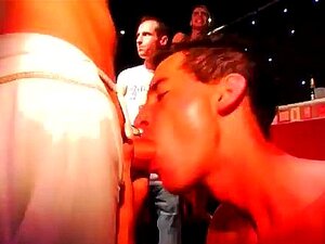 Videos porno gay para chicos pequeños para ver La fiesta de la