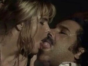 anfitriona y ron. anfitriona y Ron