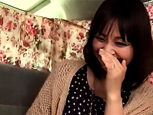 Experimenta el máximo placer mientras una impresionante MILF japonesa