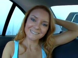 Experimenta la pasión desenfrenada de la estrella del porno Janet en