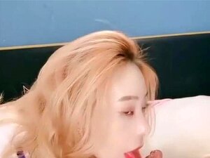 ¡Mira a la chica en webcam 292 ahora! - Gran Culo, Porno Chino de