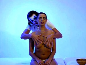 Wonderous Woman Endgame - Porn Videos @ XXXJoJo.com