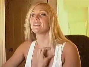 Mamá caliente haciendo un show de webcam bpmcam