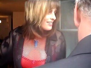Acción caliente con el jefe mayor a cargo, Lynn es una chica mayor