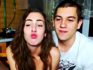 Video de webcam Video de una pareja amateur caliente en webcam porno