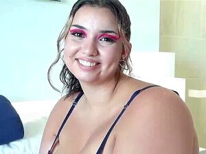 mágica montana folla a la esponjosa latina bbw rose kush