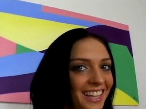 Stephanie, de 20 años, es elegida para una escena porno