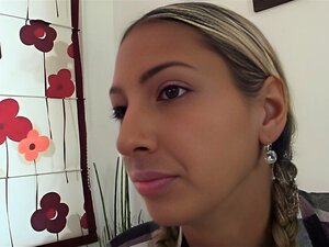 familia política en cuarteto con su novia