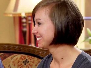 Pareja de novatos se involucra en una acción caliente antes de la