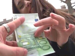 Perforando a la chica europea por dinero, la sexy europea del este