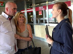 Anal por dinero con una MILF tetona