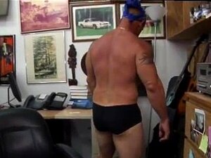 Mamadas gays y hombre maduro heterosexual físicos por primera vez