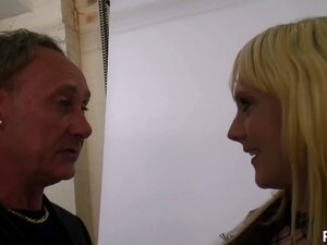 zorras de estudio ben dovers 2 - Escena 5