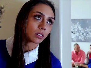 *** - Dos padrastros liberan el estrés follando a las hijastras