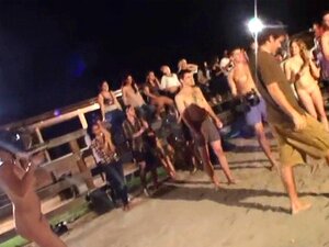 Las chicas bi se aman