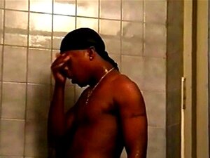 Follada anal extrema por dos amantes gays guetos