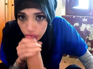 Esposa árabe anal 21 años refugiada en mi habitación de hotel para