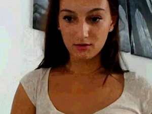 Hablando sobre una chica provocadora de Montenegro