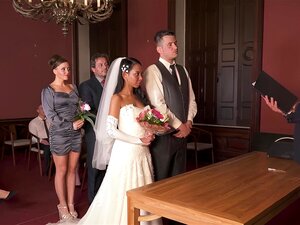 NOVIA4K. Orgía de bodas