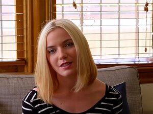 Maddie Winters: Maddie, de 20 años, es una fiestera rubia bien