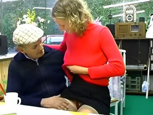 PAPY VOYEUR Vol 8 - Escena 2