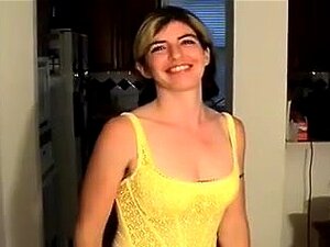Video amateur de masturbación me muestra follando un consolador, en