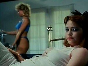 Ginger Lynn Allen, Lois Ayres, Gina Carrera en Sexo Clásico