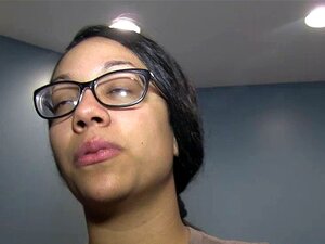 gruesa sinamon paht booty jugosa follada en el barrio del gueto