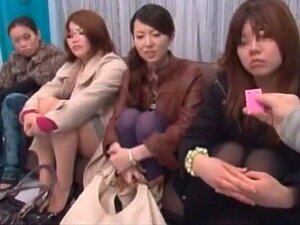 Zorra japonesa exótica Momoka Nishina, Megumi Shino, Julia en una