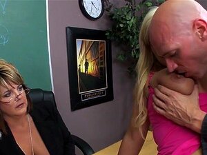 Julie_official Xxx Videos
