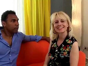 Una mujer blanca de sesenta y tantos años quiere una follada negra