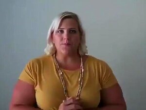 ¡Mira a una chica gordita que se queja de que le dicen que no entre