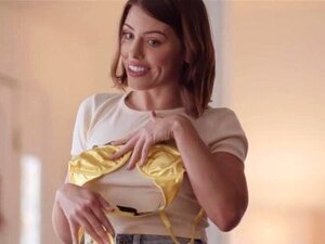 Las chicas lujuriosas Adriana Chechik y Kinsley Karter se van de