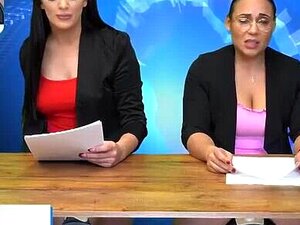 Camsoda - MILF lesbiana y Cutie montan a Sybian masturbándose en el