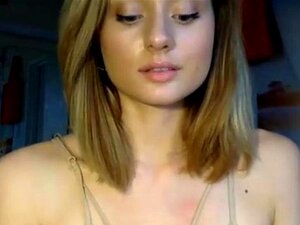 6179ux6100 dedos en la piel