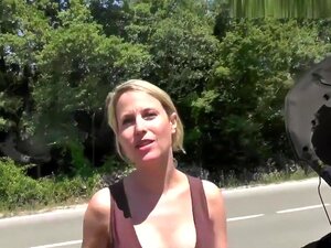 Estoy chupando una polla en mi video casero de facial, se me ve dando